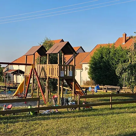 Zsonglak Vendeghaz Kovagoszolos